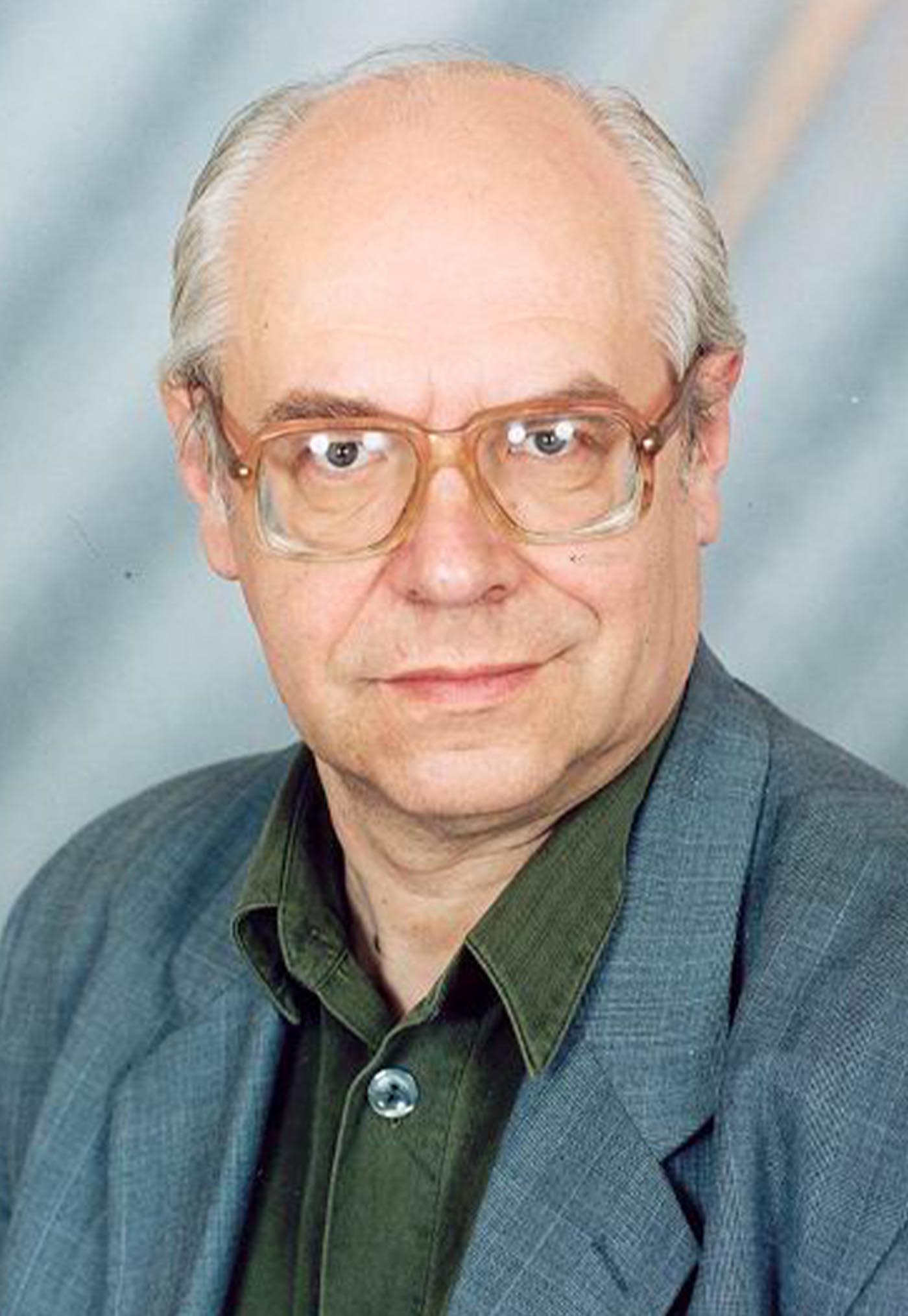 Мусатов Владимир Иванович- лектор по математике