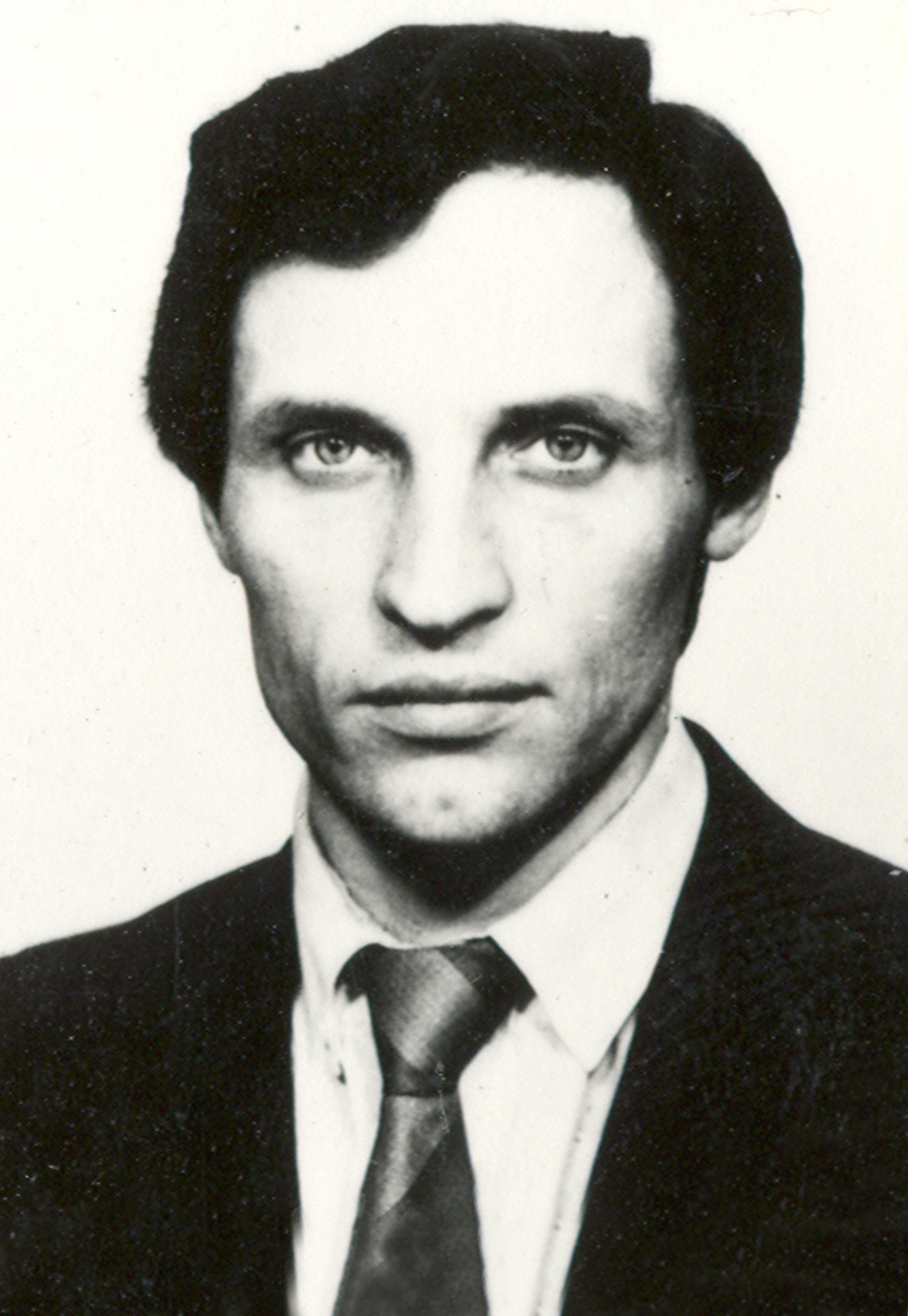 Беляев Виктор Николаевич- учитель труда