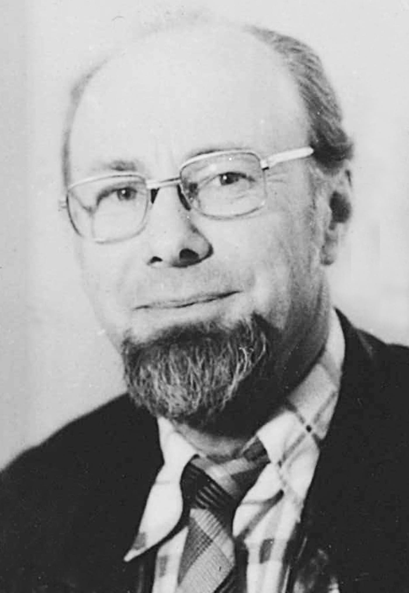 Цикунов Валерий Николаевич- лектор по математике